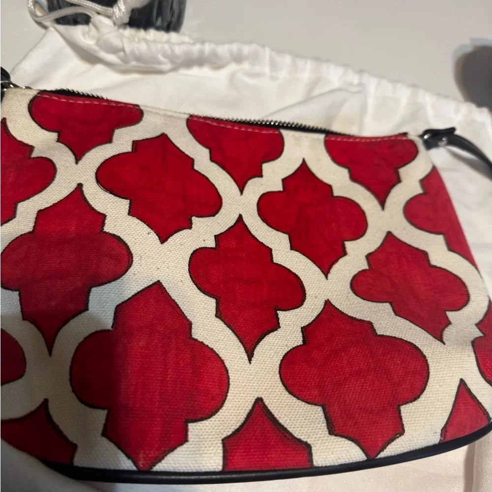 BRIGHTON Love Dove Canvas Crossbody Bag Tassel Red Bird - Picture 10 of 10